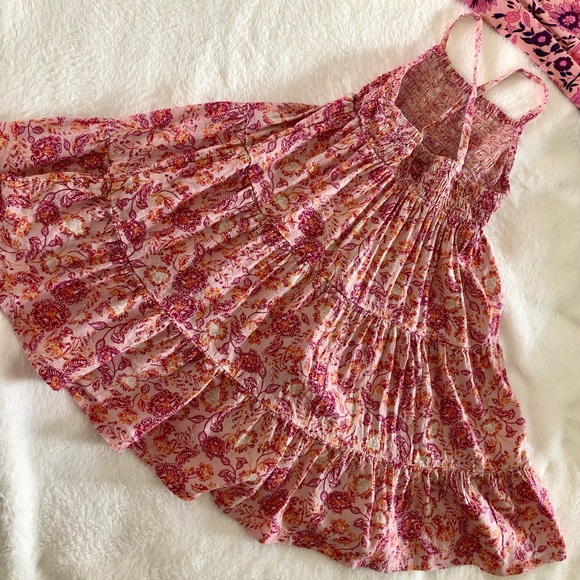 Floral Strappy - Picture 9 of 16